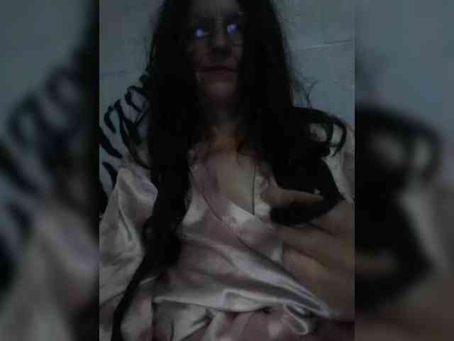 Emmie-Lise webcam