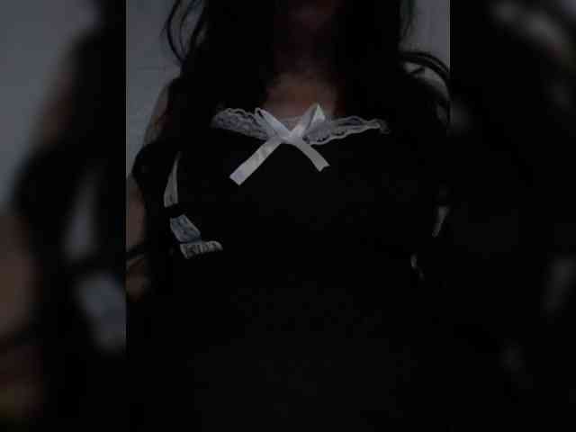 Emmie-Lise webcam
