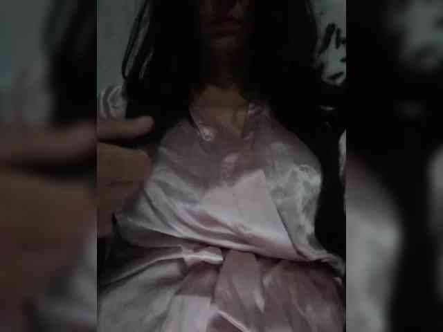 Emmie-Lise webcam