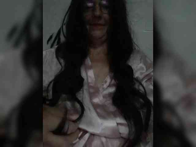 Emmie-Lise webcam