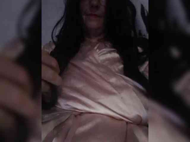 Emmie-Lise webcam