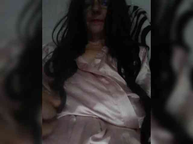 Emmie-Lise webcam