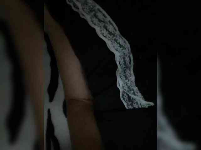 Emmie-Lise webcam