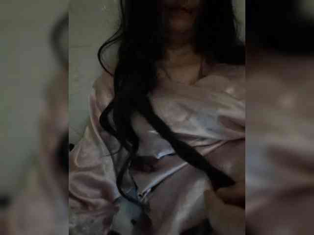 Emmie-Lise webcam