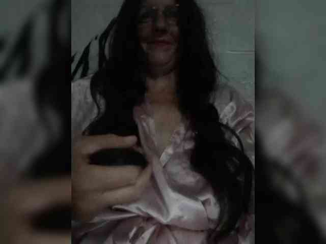 Emmie-Lise webcam