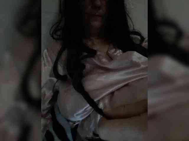 Emmie-Lise webcam