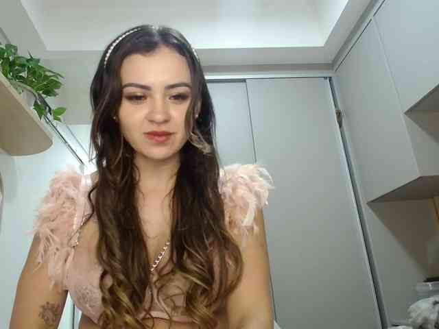 Модель: carol_amorim