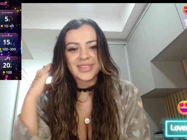 Модель: carol_amorim