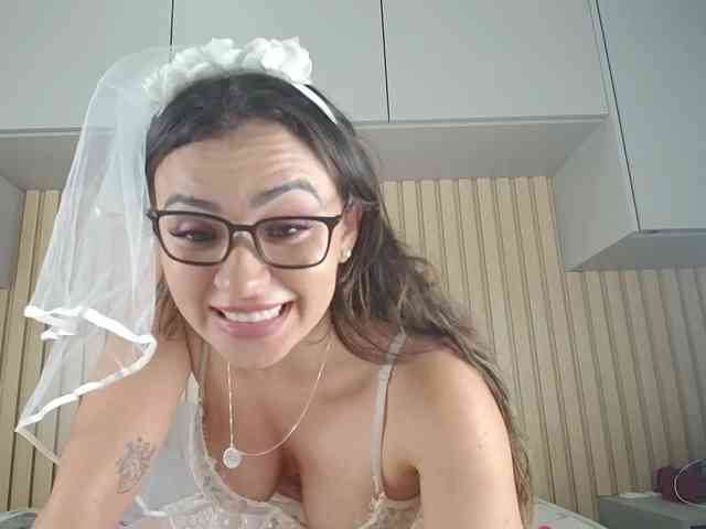 Модель: carol_amorim