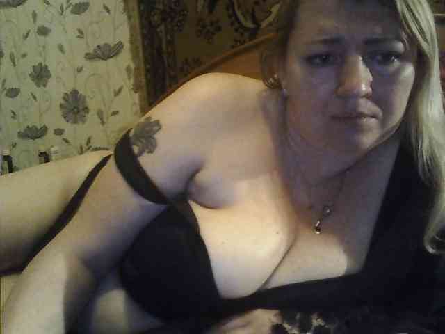 CamilleSmile Live Webcam on BongaCams
