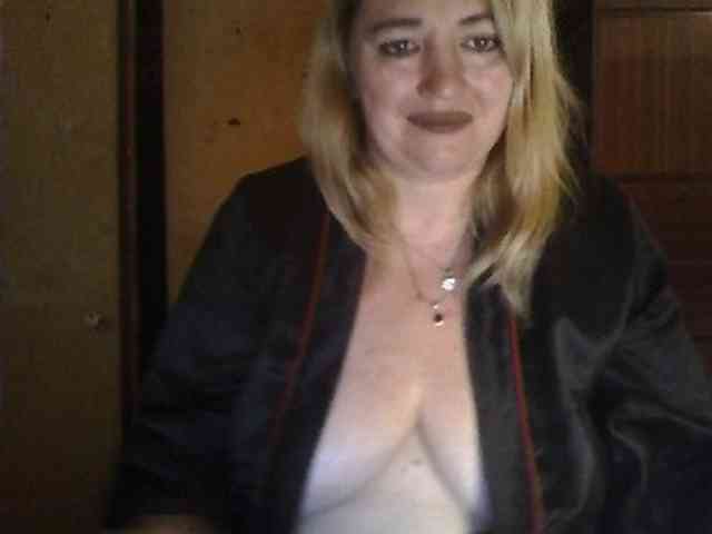 CamilleSmile webcam