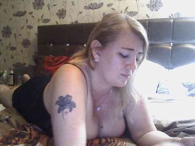 CamilleSmile webcam