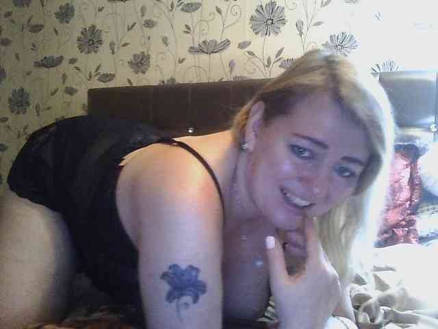 CamilleSmile webcam