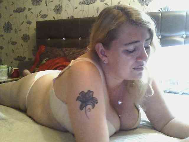 CamilleSmile webcam