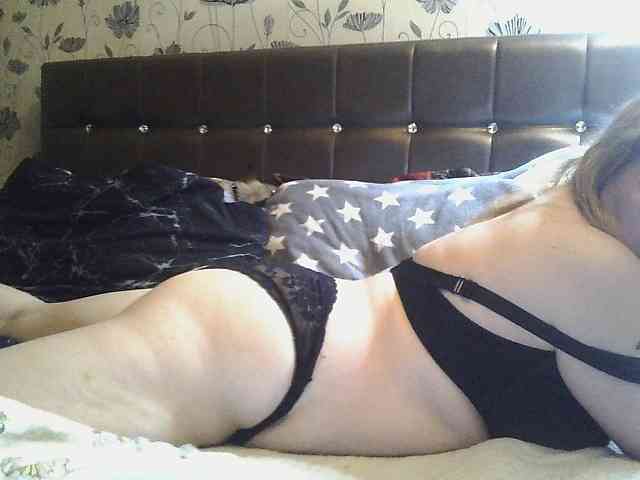 CamilleSmile webcam