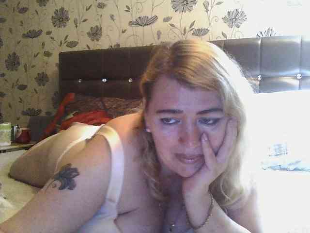 CamilleSmile webcam