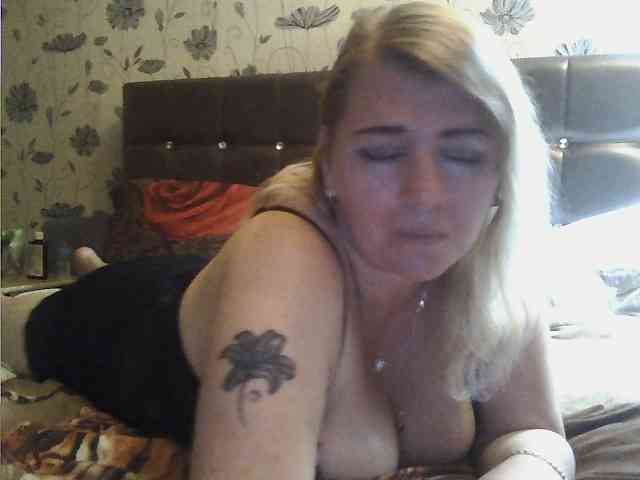 CamilleSmile webcam