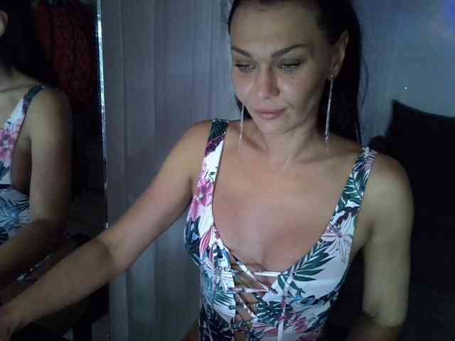 TayaDeluxe webcam