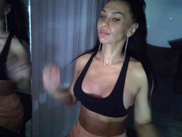 TayaDeluxe webcam