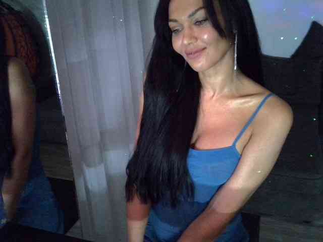 TayaDeluxe webcam