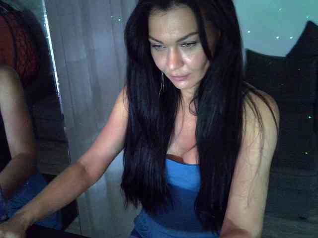 TayaDeluxe webcam