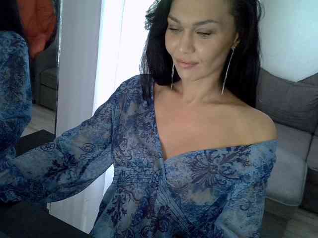 TayaDeluxe webcam
