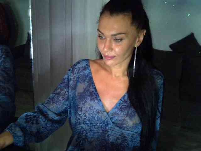 TayaDeluxe webcam
