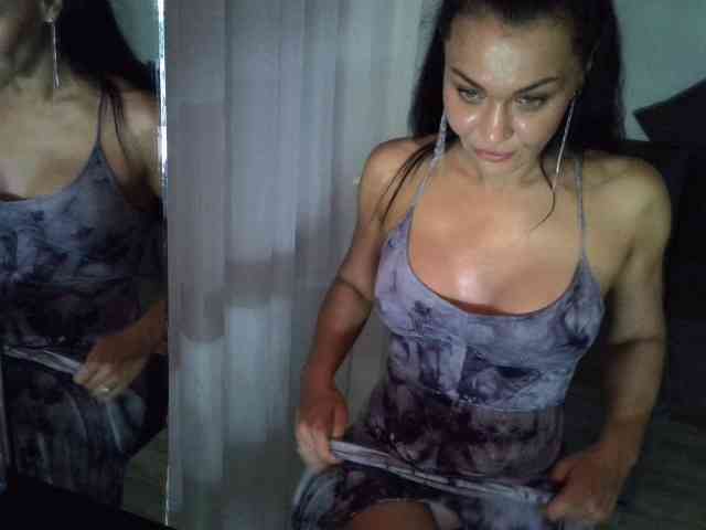 TayaDeluxe webcam