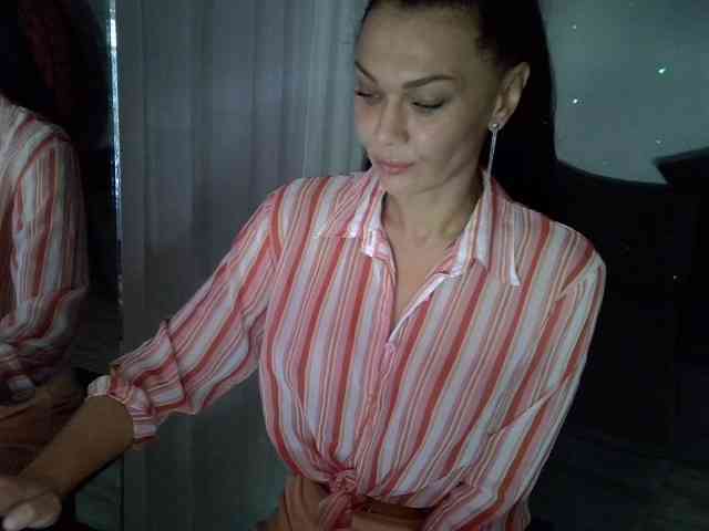 TayaDeluxe webcam