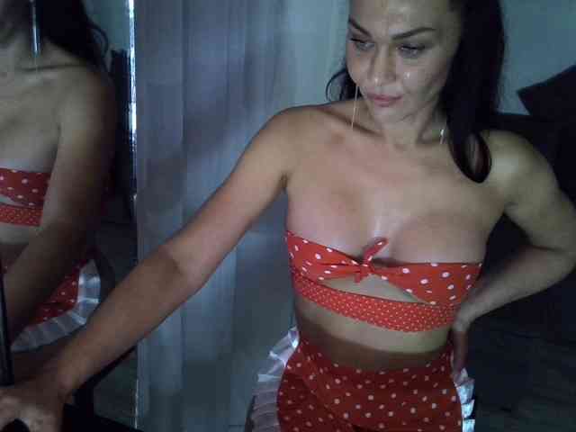 TayaDeluxe webcam
