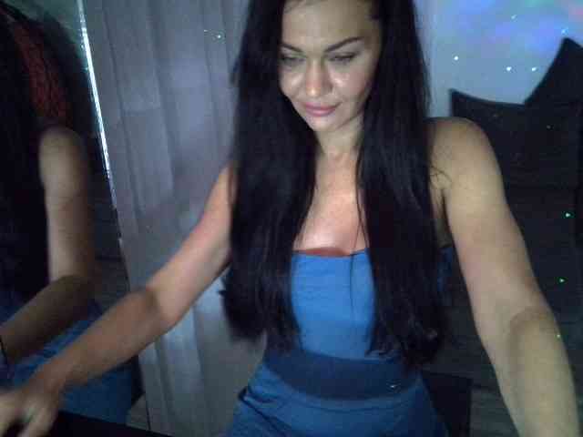 TayaDeluxe webcam
