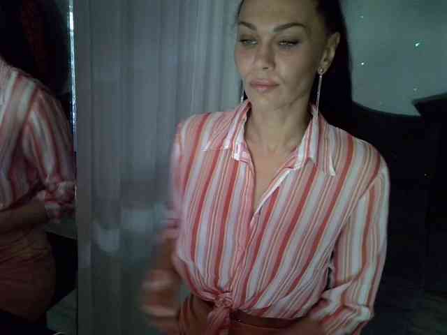TayaDeluxe webcam