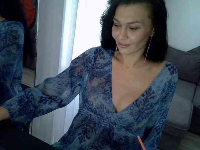 TayaDeluxe webcam