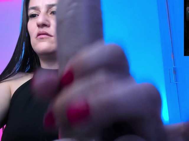 Saskyaajohnson's BongaCams show and profile