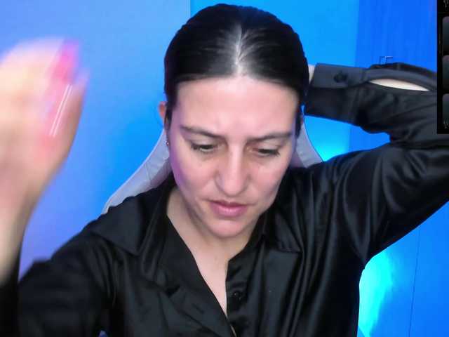 Saskyaajohnson's BongaCams show and profile