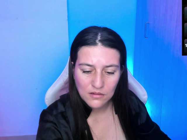 Saskyaajohnson from BongaCams is Freechat