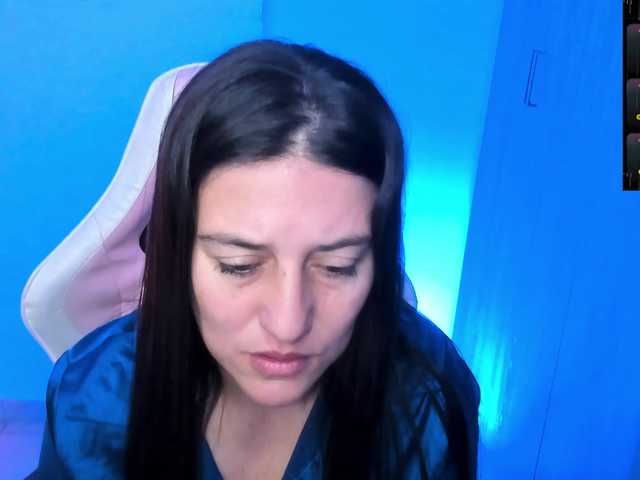 Saskyaajohnson's BongaCams show and profile