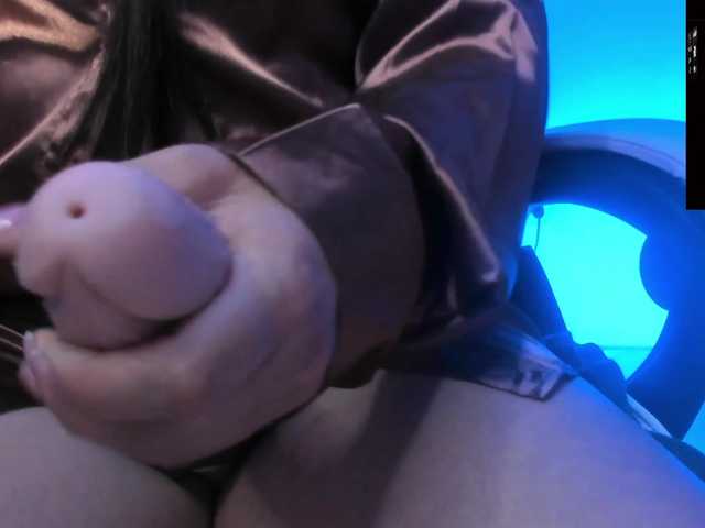 Saskyaajohnson's BongaCams show and profile