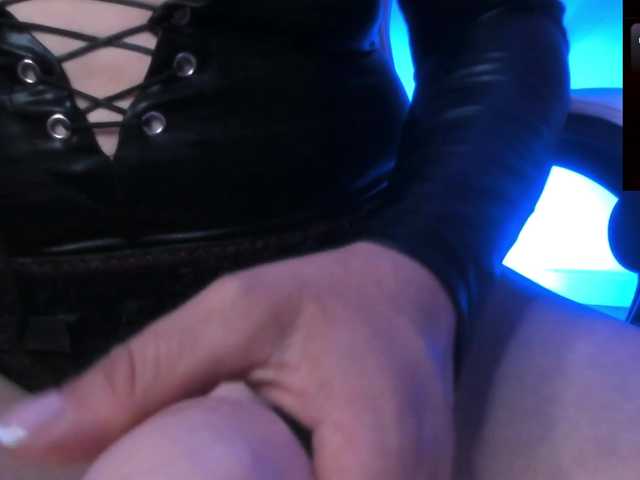 Saskyaajohnson's BongaCams show and profile