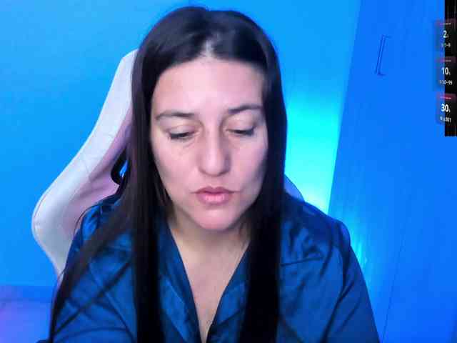 Saskyaajohnson webcam