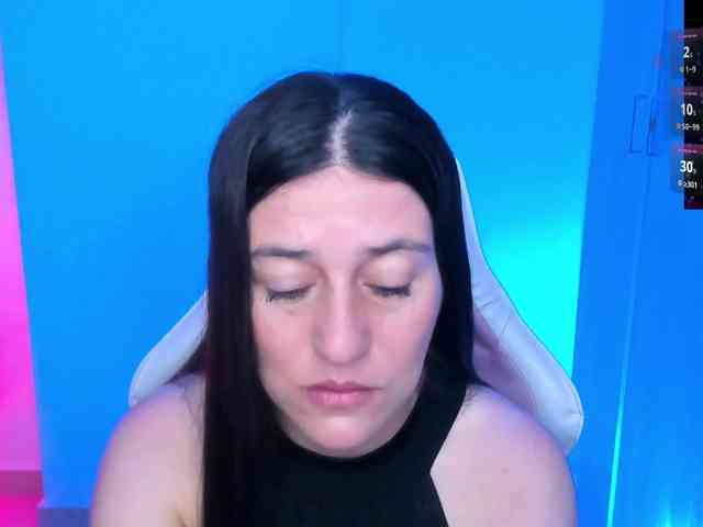 Saskyaajohnson webcam