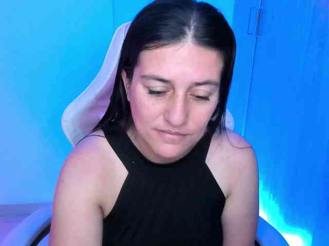 Saskyaajohnson webcam