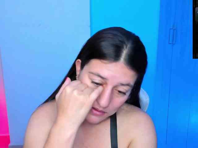 Saskyaajohnson webcam