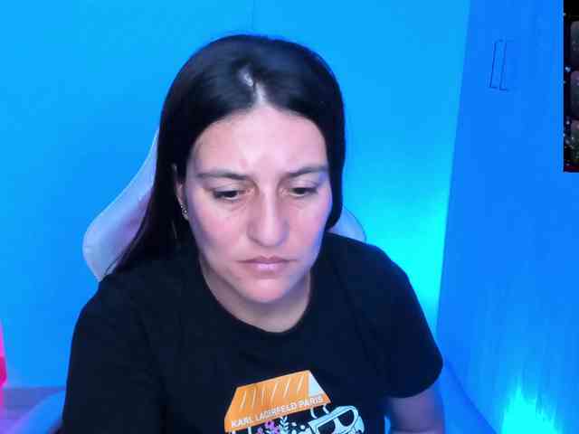 Saskyaajohnson webcam