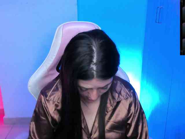 Saskyaajohnson webcam