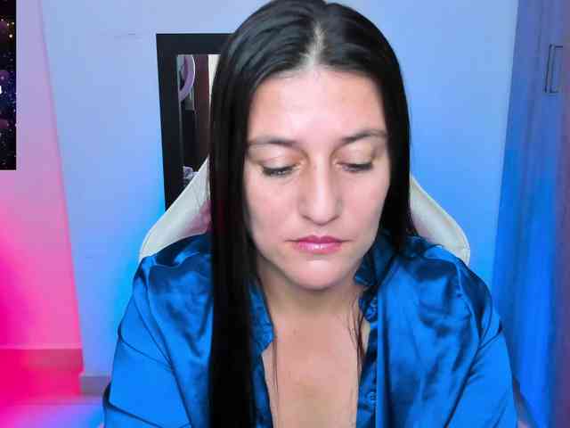 Saskyaajohnson webcam