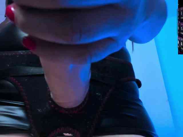 Saskyaajohnson webcam