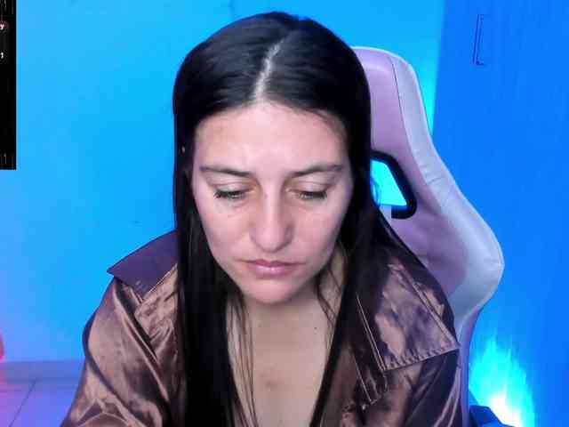 Saskyaajohnson webcam