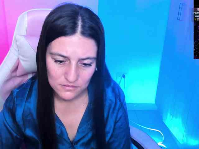 Saskyaajohnson webcam