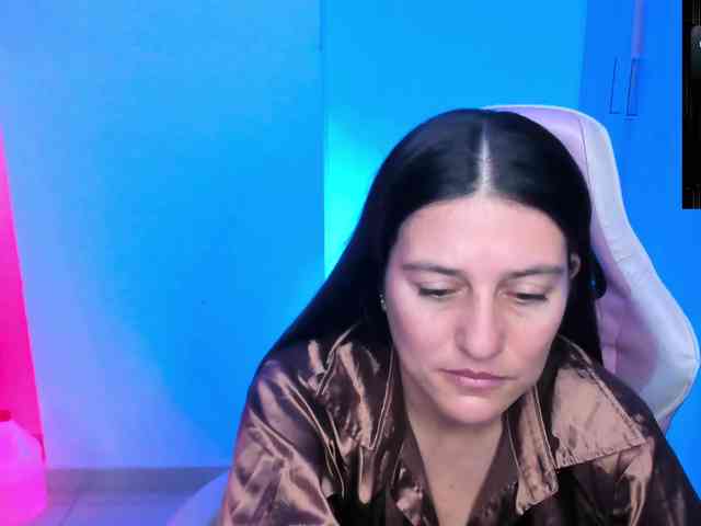 Saskyaajohnson webcam